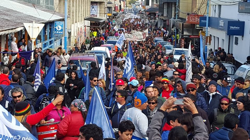 La izquierda trae la lucha de los trabajadores de Santa Cruz y Tierra del Fuego al Congreso