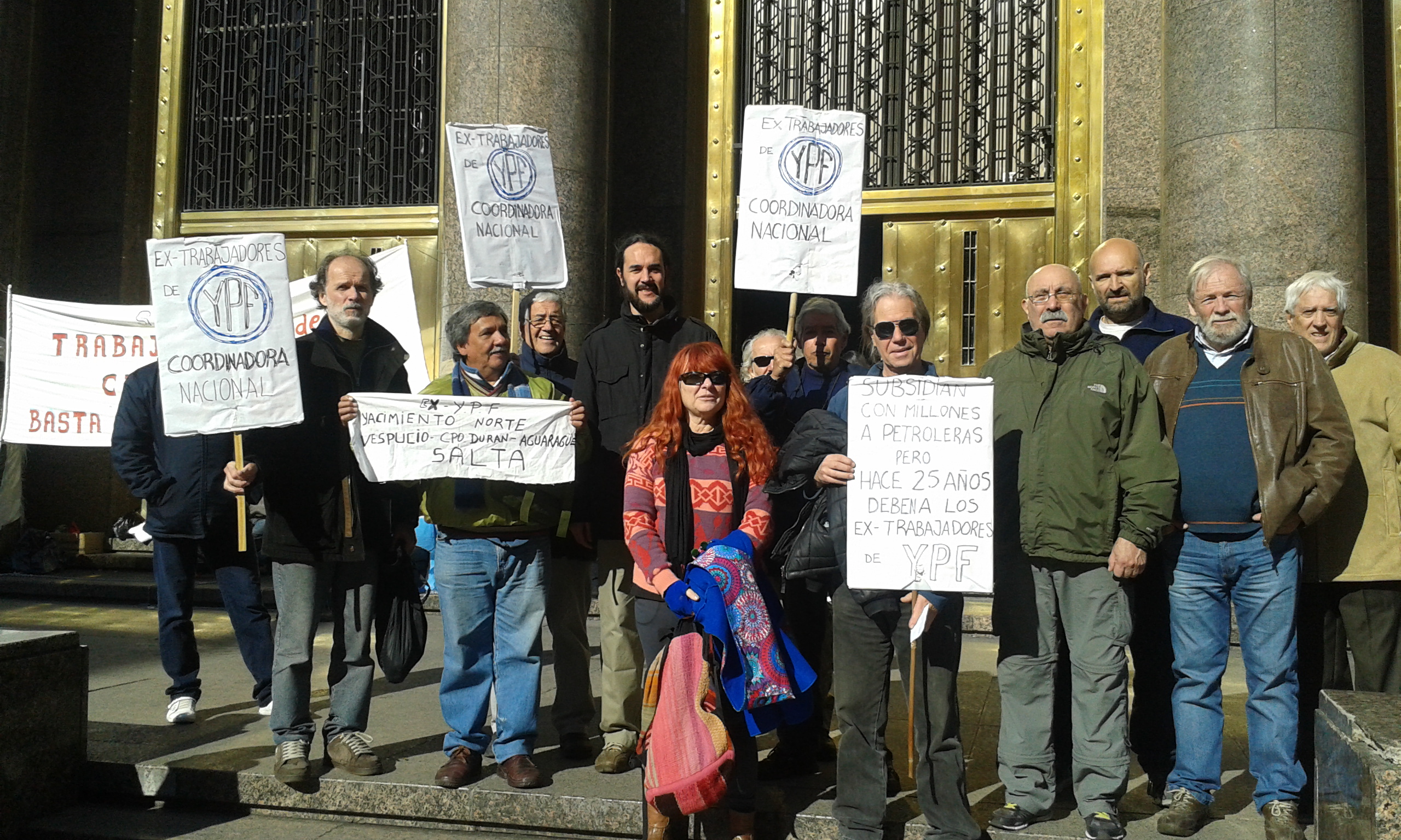 Ypefianos reclamaron el pago ya del resarcimiento