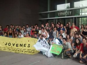 Paro y concentración contra el ajuste en ciencia e investigación