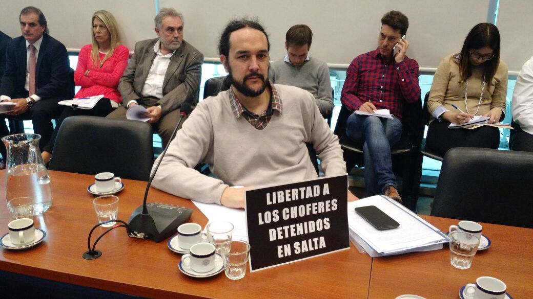 Pablo López a Dietrich: “Obras para los monopolios, ataque a los trabajadores y hacinamiento para los pasajeros”