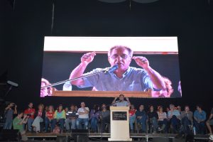 “Si actuamos como un frente único de los trabajadores en marzo llenamos la cancha de Huracán»