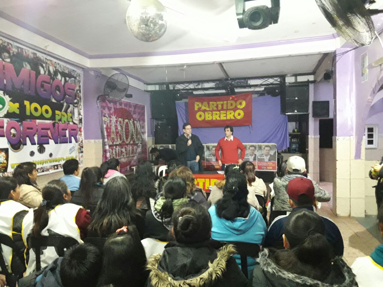 Importante acto del PO-FIT con vecinos y trabajadores en Bajo Flores