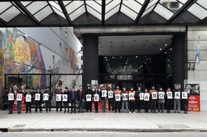 Acto del Partido Obrero contra la reforma laboral frente al Ministerio de Trabajo (Alem)