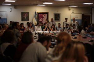 Masiva Audiencia Pública junto a trabajadores de Ciencia y Tecnología