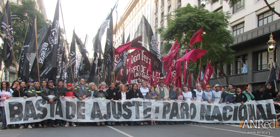 El sindicalismo combativo marcha contra la reforma laboral