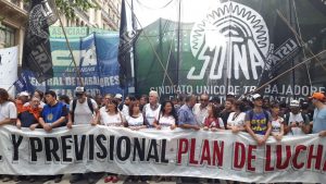 “No queremos retoques, venimos a voltear las reformas antilaboral y antijubilatoria”