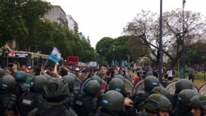 “Repudiamos el operativo represivo descomunal intimidatorio montado por el Gobierno”