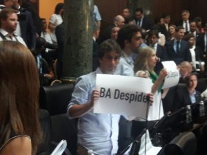 Gabriel Solano: “encerrado entre vallas, R. Larreta presentó una  Ciudad de fantasía”