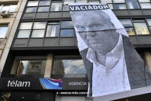 [Telam] [LegisCaba] “Los despidos masivos en los medios de comunicación del Estado forman parte del pacto con el FMI”