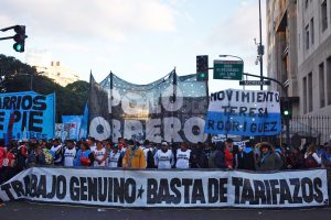 La lucha rinde: la semana que viene se abrirá una mesa de negociación con el frente de organizaciones piqueteras