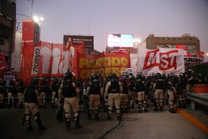 Pitrola: “El paro demuestra que está la fuerza para derrotar al régimen del FMI”
