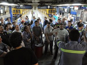 Garantizar el paro y resolver en asambleas su continuidad