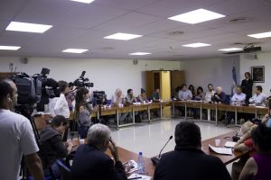 El Partido Obrero reclama que el Poder Ejecutivo comparezca frente al Congreso en sesión pública y abierta, y anunció una movilización para el próximo martes al Senado