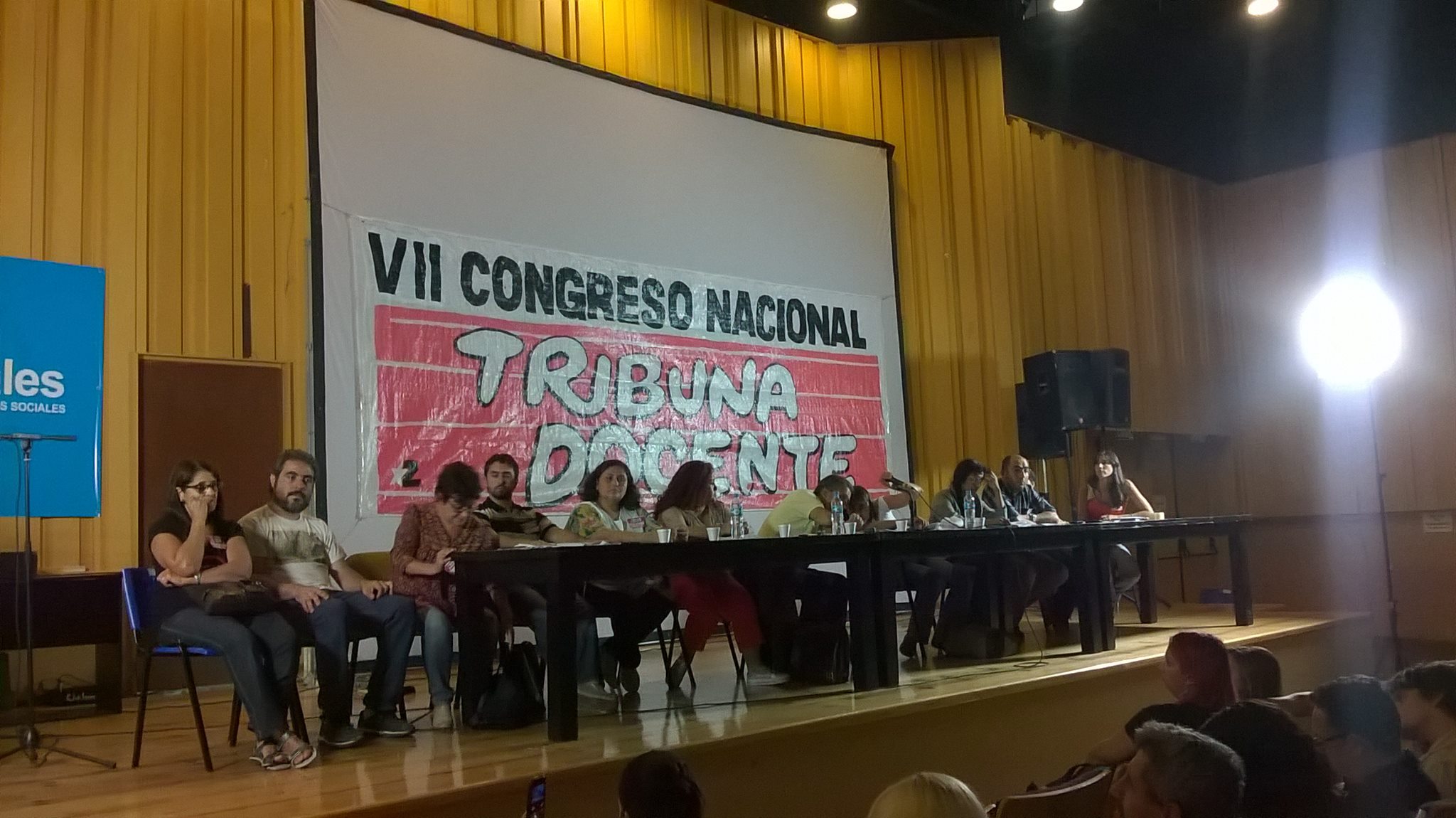 El VII Congreso Nacional de Tribuna Docente votó promover   el No Inicio de Clases en todo el pais