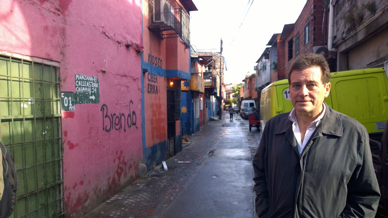 Marcelo Ramal en la villa 31: “Cinco años para demorar la urbanización, cinco minutos para entregar las tierras ferroviarias”