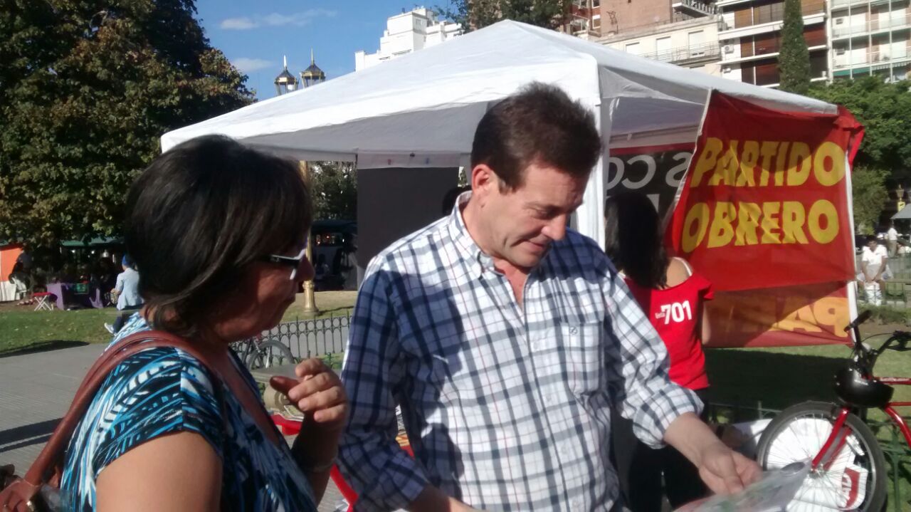 En Plaza Francia, Marcelo Ramal denunció a los “candidatos del juego privado”