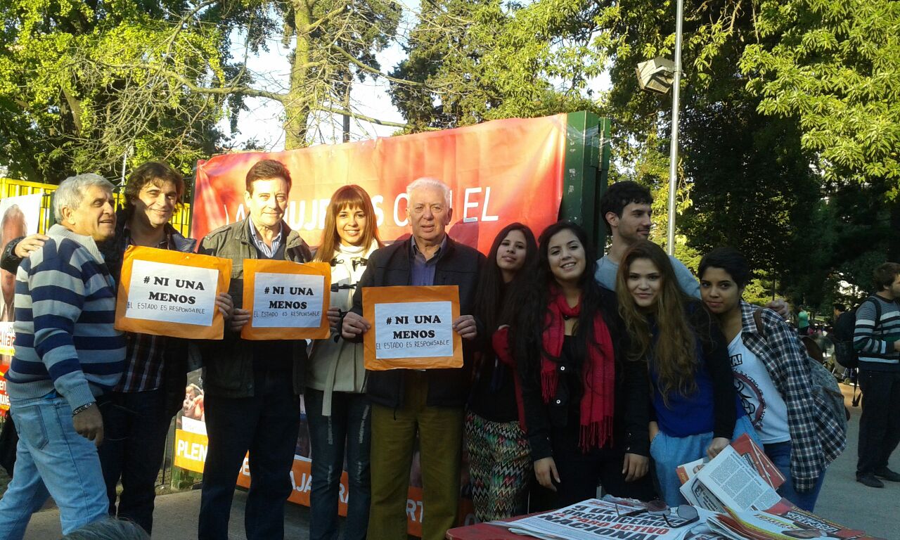 En el Parque Rivadavia, Altamira y Ramal impulsaron la marcha contra los femicidios