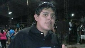 Reclamamos justicia por Ariel Velázquez, militante de la UCR asesinado.