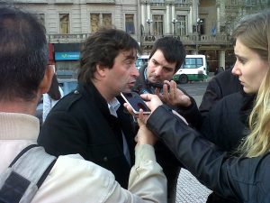 Gabriel Solano:  “Gobiernan para la Barrick Gold con el código minero de Menem”