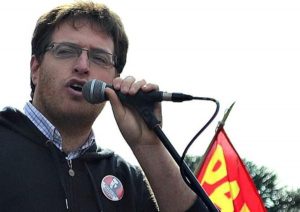 Guillermo Kane del Frente de Izquierda plantea sesión de emergencia de la Legislatura para tratar la crisis habitacional en Merlo