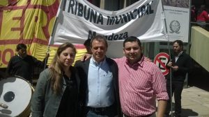 Asumió el concejal por Mendoza capital del FIT-PO Andrés Elías, un municipal dentro del concejo