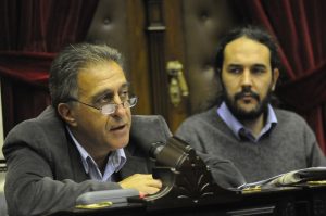 Ante la crisis planteada por la jura presidencial