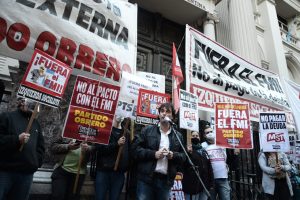 Se realizó acto contra el pacto con el FMI
