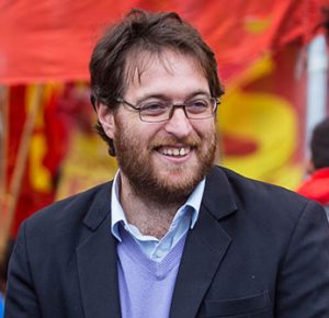 Guillermo Kane encabeza las listas del Frente de Izquierda Unidad en la tercera sección electoral de la Provincia de Buenos Aires.