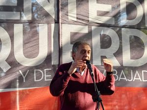 [Sábado 16/10] Néstor Pitrola en Lanús