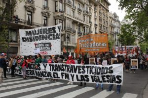 Romina Del Plá: “El FITu es el único que defiende los derechos de las mujeres: la IVE, la ESI, la separación de la Iglesia del Estado, contra el ajuste y el pacto con el FMI”
