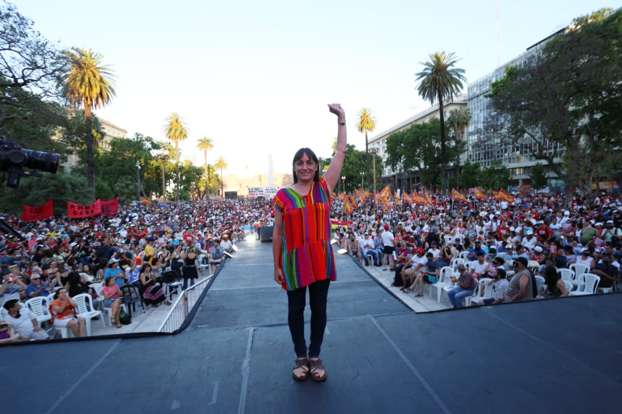 Romina Del Plá: “La respuesta a la campaña contra el FIT-U del kirchnerismo fue el acto con 35.000 personas que hizo el Partido Obrero en Plaza de Mayo”