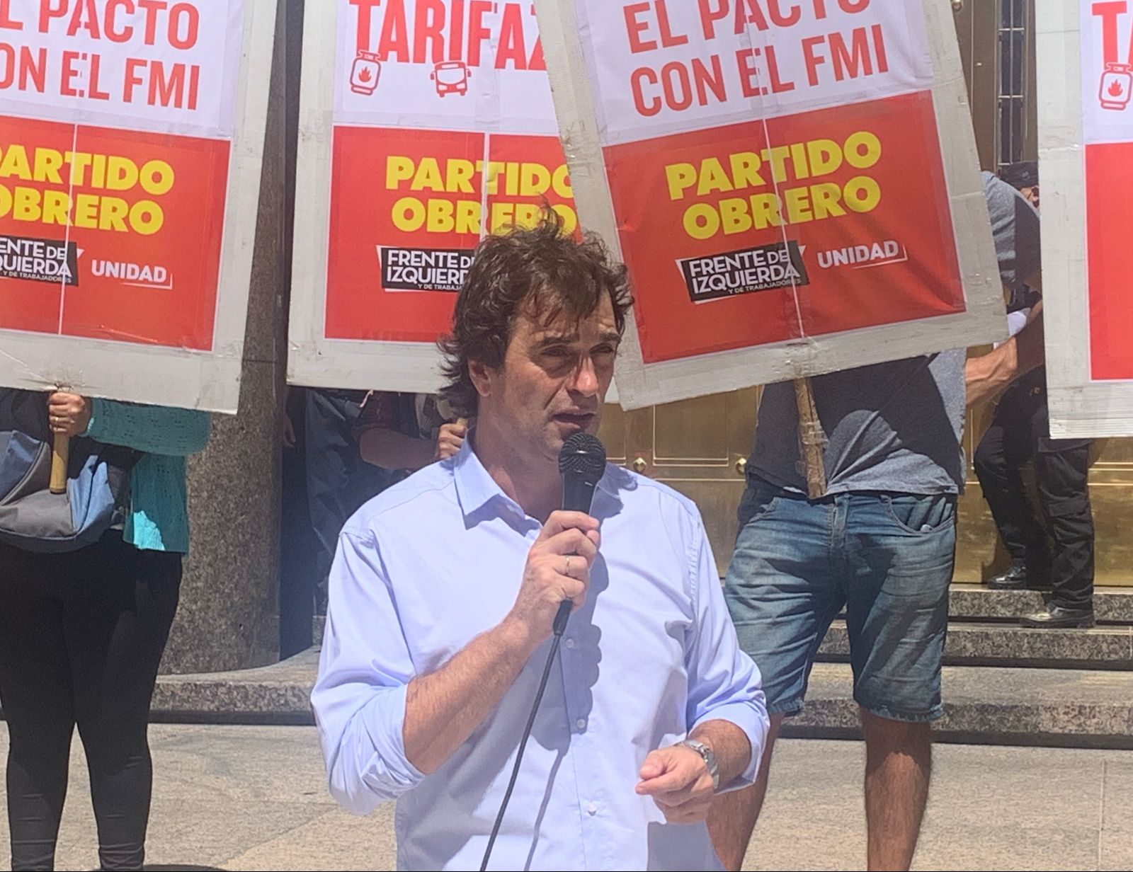 Gabriel Solano frente al Ministerio de Economía: “Con el tarifazo anunciado ayer Alberto Fernández demostró que es un pelele del FMI”