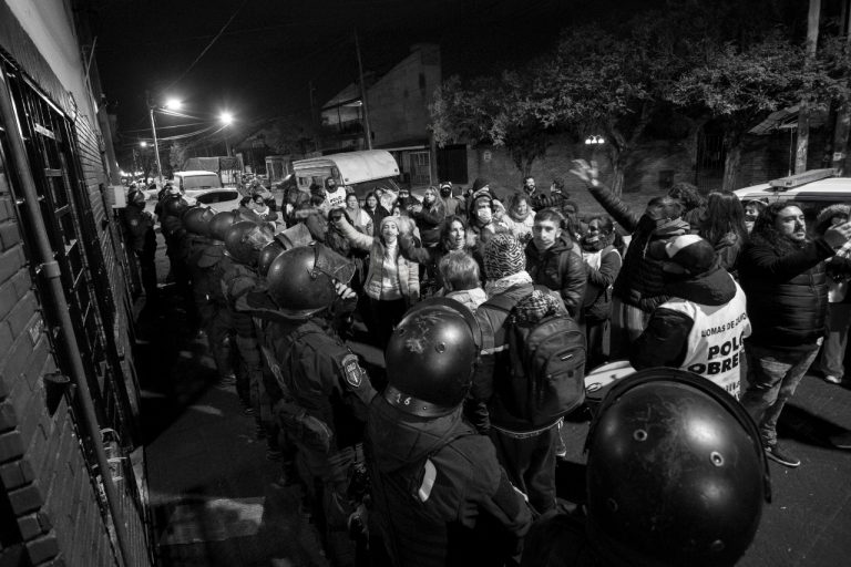 Guillermo Kane: “Repudiamos la represión de la policía de Berni y Kicillof contra estudiantes y docentes del ISFD 103”