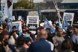Gabriela del Polo Obrero: “Denunciamos el espionaje, los allanamientos y la persecución a los que enfrentan el ajuste”.