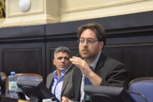 Guillermo Kane en la sesión especial de la Legislatura Bonaerense: “Repudiamos el atentado desde la completa independencia política”