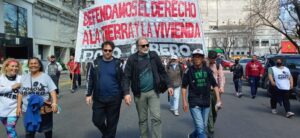 Eduardo Belliboni y Guillermo Kane encabezaron una masiva jornada por tierra y vivienda en la Gobernación Bonaerense