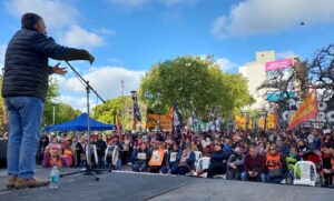 “El Frente de Todos de Massa y Fernández- Fernández  ha puesto al pueblo trabajador de rodillas frente al FMI”