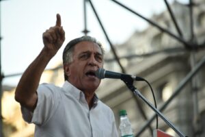 Pitrola: “No será prohibiendo la movilización popular que se derrotará a los golpistas bolsonaristas”