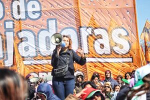 Vanina Biasi: «Mazzina llega al Ministerio militando contra el aborto legal. Que se vaya!»