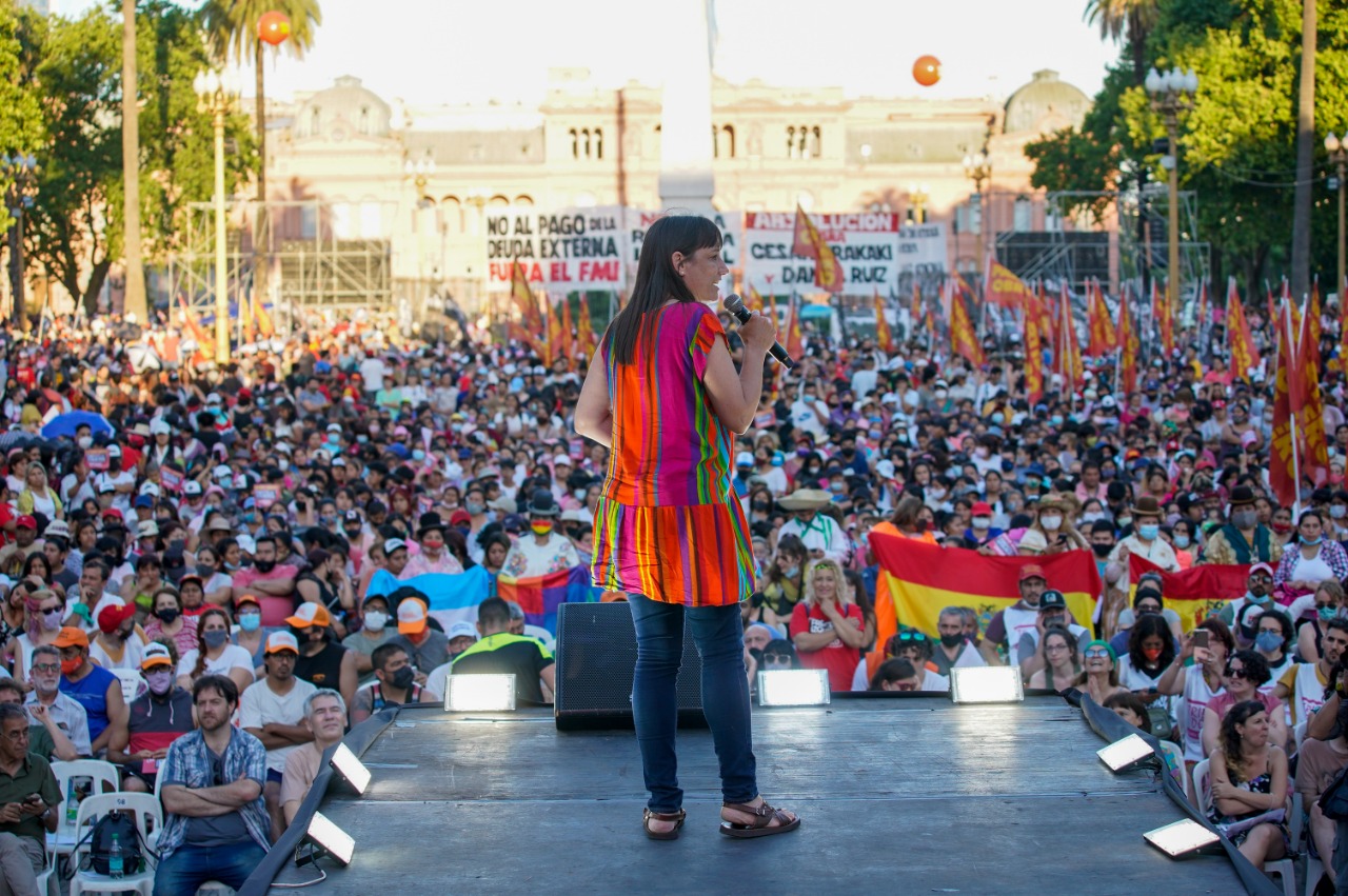 Romina Del Plá: “Vamos a llenar la plaza de trabajadores contra el ajuste del gobierno, la oposición y el FMI”
