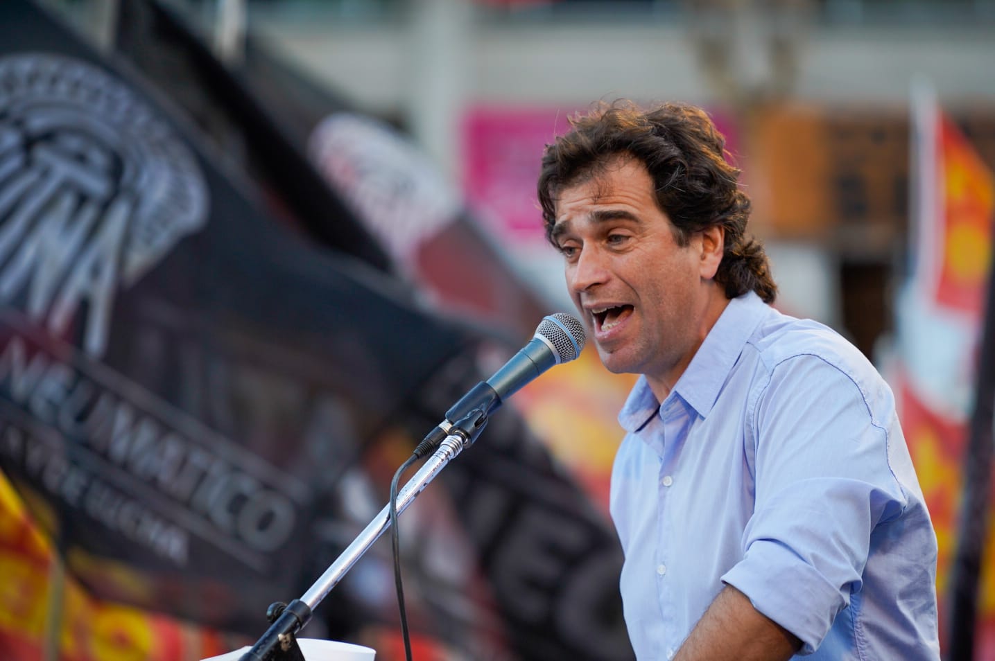 Gabriel Solano: “El escándalo de Lago Escondido salpica a todos los partidos gobernantes menos a la Izquierda”