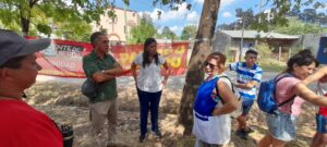“Ni luz, ni agua, no tienen arreglo, los políticos capitalistas fracasan cuando privatizan y fracasan cuando estatizan”
