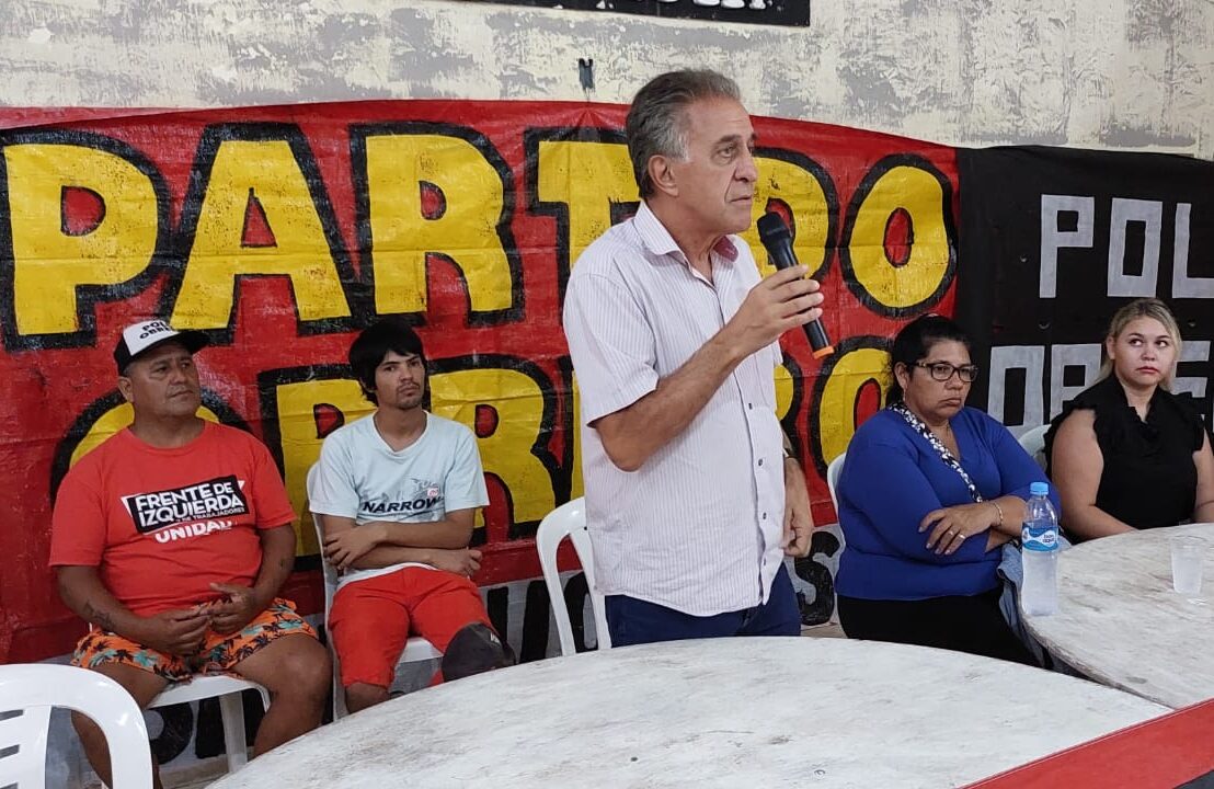 Néstor Pitrola en San Nicolás: “El ‘keynesiano’ Kicillof defendió el zarpazo de Massa pesificando el Fondo de los jubilados”