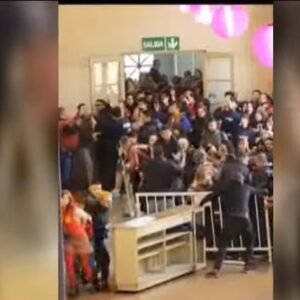 Violencia y fraude en la Facultad de Derecho: se robaron las elecciones a las piñas contra estudiantes