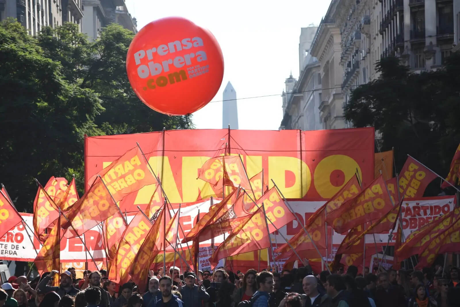 Fuera los políticos capitalistas, por un gobierno de la izquierda y los trabajadores