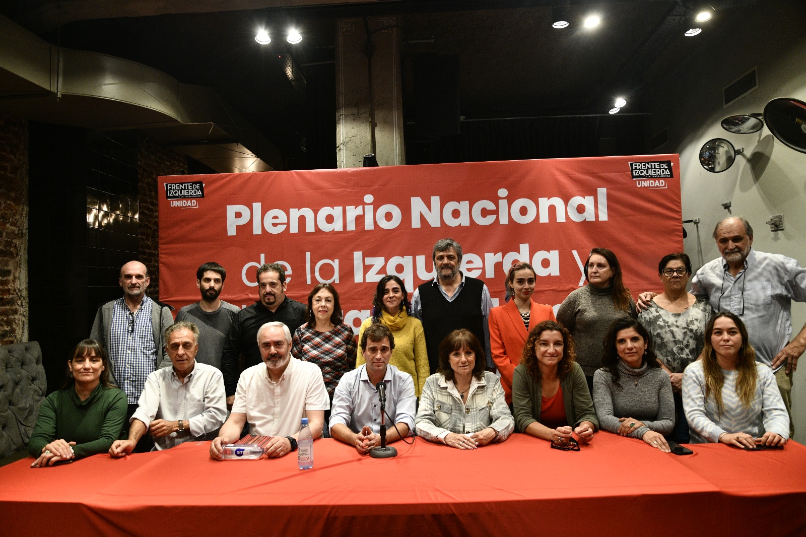 Gran Plenario del Frente de Izquierda convocado por el Partido Obrero y MST