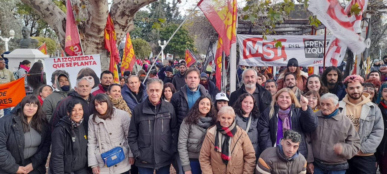 Néstor Pitrola: “Por mucho que diga Massa, es el candidato de la burocracia sindical, no de los trabajadores”
