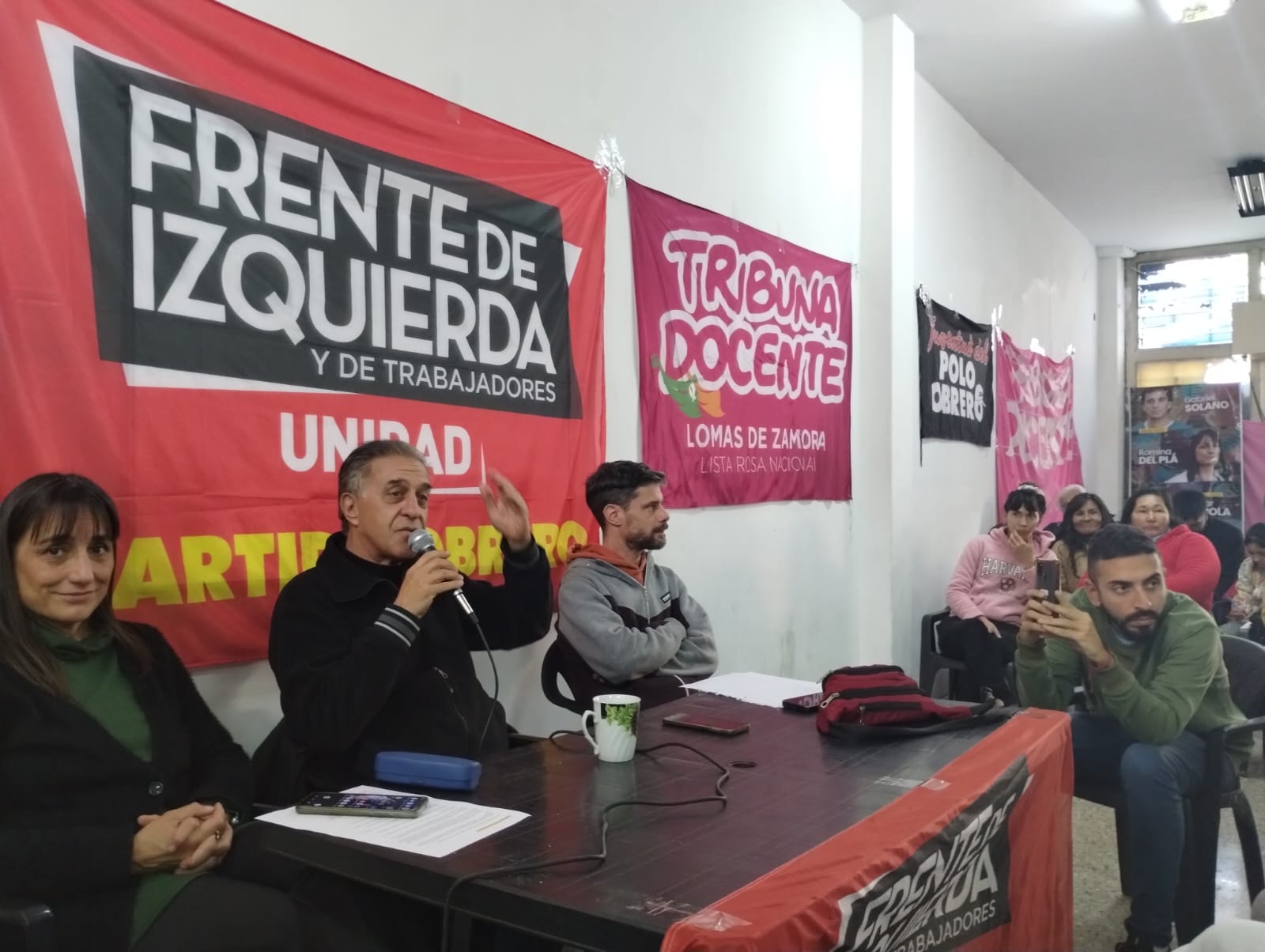 Néstor Pitrola: “Tenemos dos proyectos en el FIT-U: una izquierda electoralista marquetinera o una izquierda basada en la organización popular”
