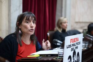 Romina Del Plá: «Hacen falta medidas para garantizar alimentos a los comedores»