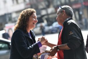 Vanina Biasi: «Lanzamos una consulta popular por el derecho a la vivienda»